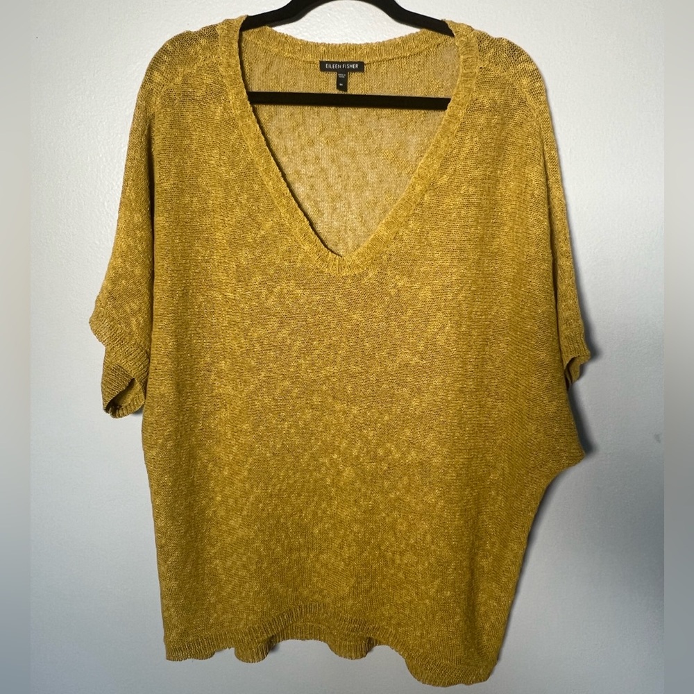 Eileen Fisher Mustard V-Neck Short Sleeve Knit Top